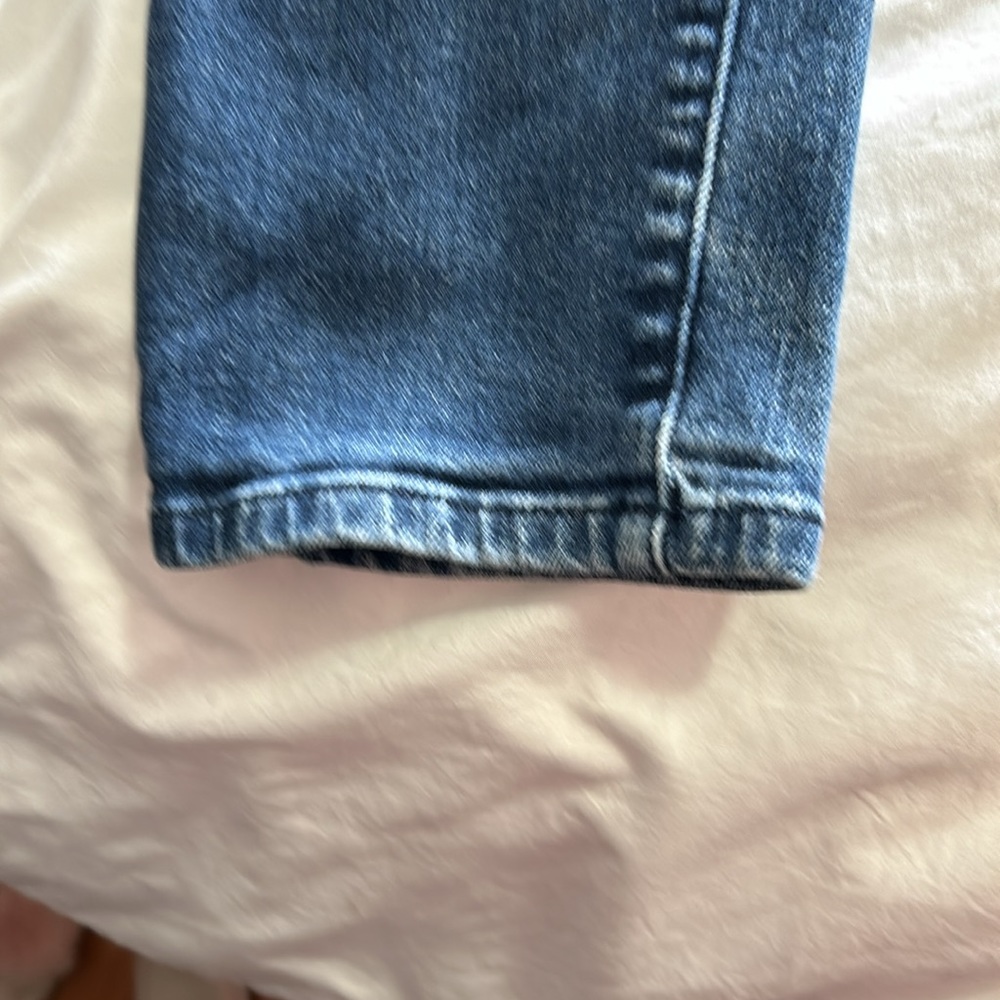 Jeans - Picture 2 of 7